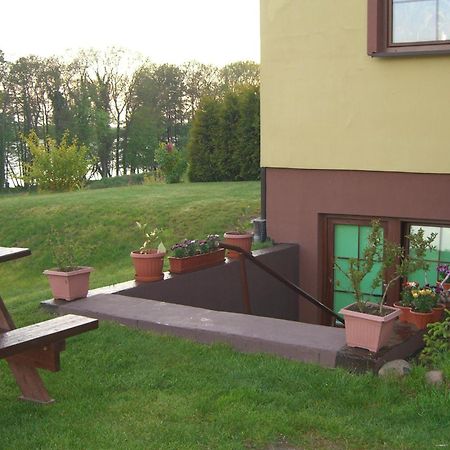 Dom Wczasowy Pięciu Pomostów I DOMKI LETNISKOWE Czaplinek Habitación foto