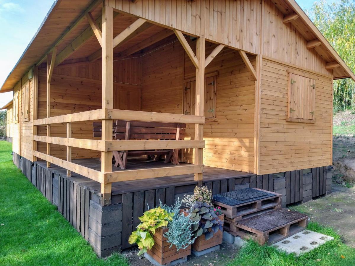 Dom Wczasowy Pięciu Pomostów I DOMKI LETNISKOWE Czaplinek Exterior foto