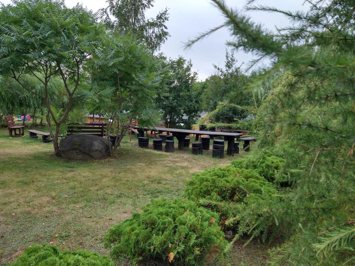 Dom Wczasowy Pięciu Pomostów I DOMKI LETNISKOWE Czaplinek Exterior foto