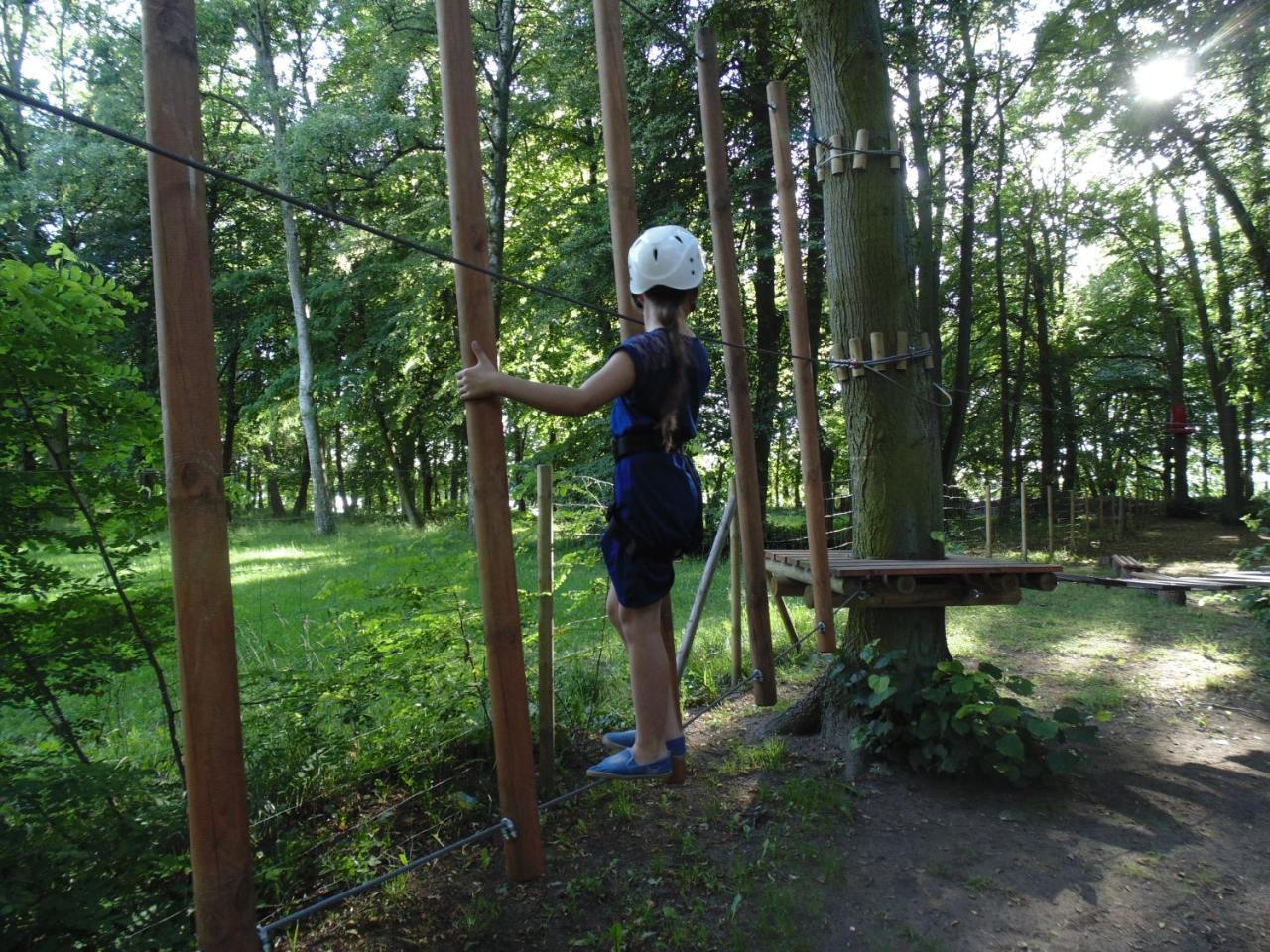 Dom Wczasowy Pięciu Pomostów I DOMKI LETNISKOWE Czaplinek Exterior foto